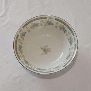 Elegant Floral Porcelain Bowl
